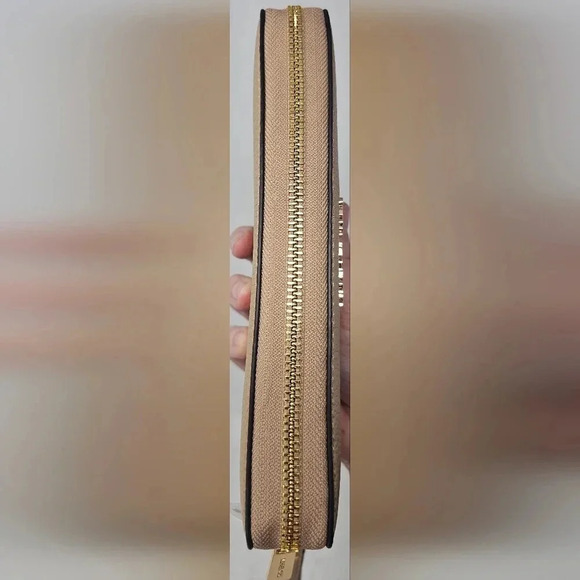 Michael Kors Jet Set Large Travel Continental Leather Wallet Wristlet Camel NWT - Picture 6 of 14